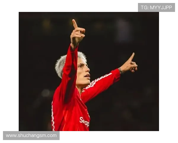 加纳乔坦言：红牌打乱节奏若有11人在场，我们定能压制曼联